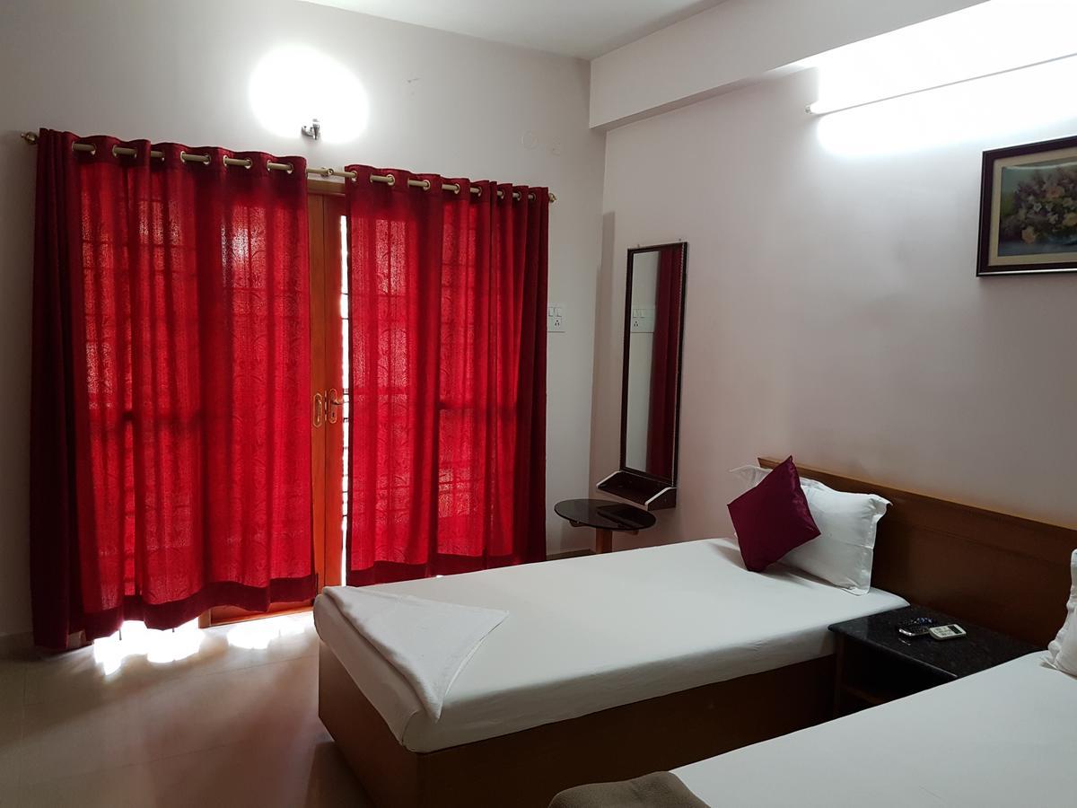 Orchid Serenity Chennai Exterior photo